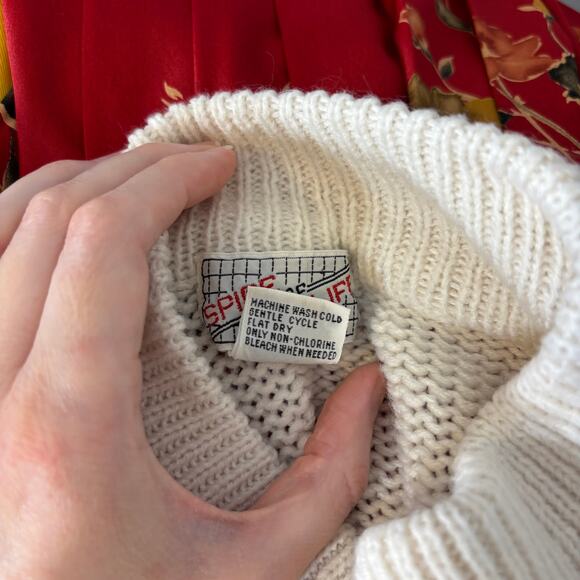 Scottie Dog Plaid Bow Novelty Knit Sweater Cream Black Red | Bright Winter - Picture 10 of 11